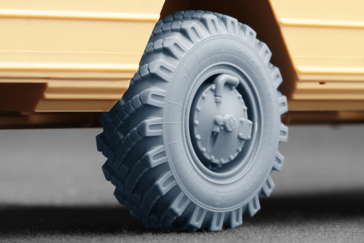 ScaleX 9K79 Tochka SS-21 Scarab І-247B Ordinary WheelSet 1:35 Model Kit WM-35048