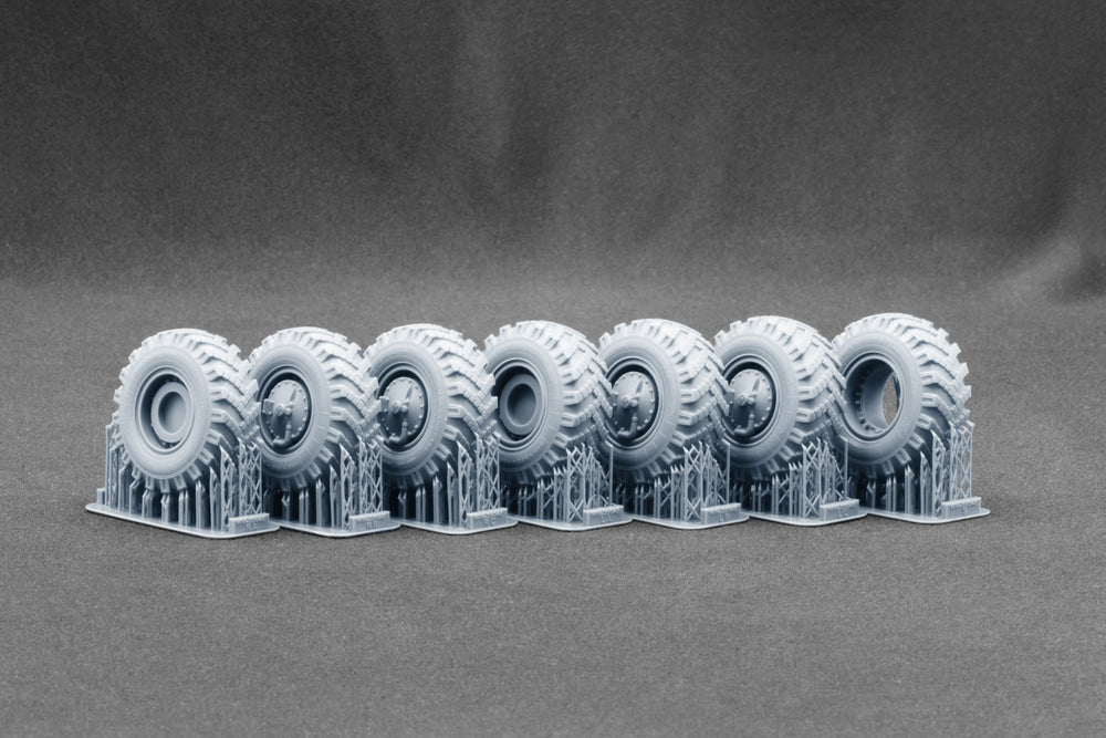 ScaleX 9K79 Tochka SS-21 Scarab І-247B Ordinary WheelSet 1:35 Model Kit WM-35048
