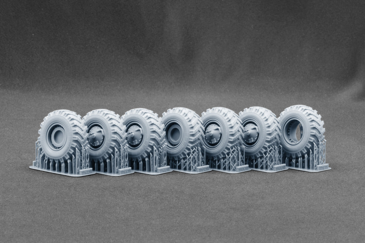 ScaleX 9K79 Tochka SS-21 Scarab І-247B Weighted WheelSet 1:35 ModelKit WM-35048W