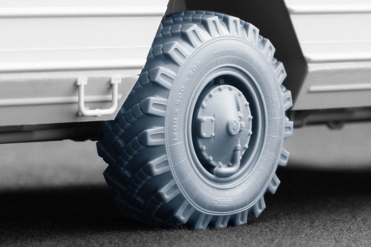 ScaleX 9K33 Osa (SA-8 Gecko) І-247B Weighted Wheel Set 1:35 Model Kits WM-35049W