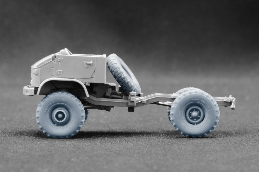 ScaleX Unimog S 404 X 11.00R20 Weighted Wheel Set 1:72 Model Kits WM-72019W
