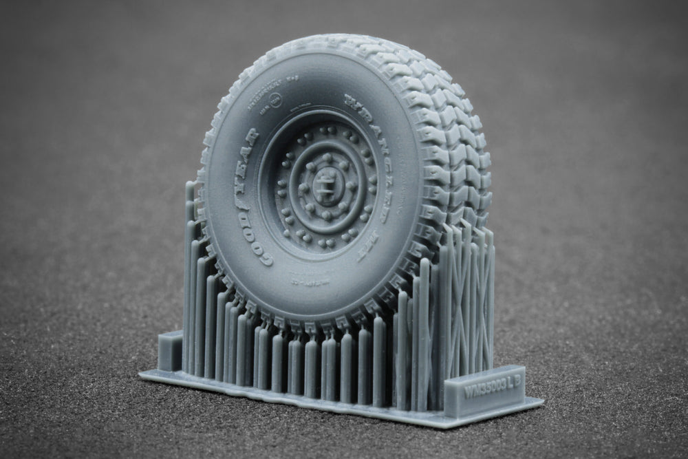 ScaleX HMMWV MT 24-bolt Ordinary Wheel Set For ICM Academy 1:35 Model Kits