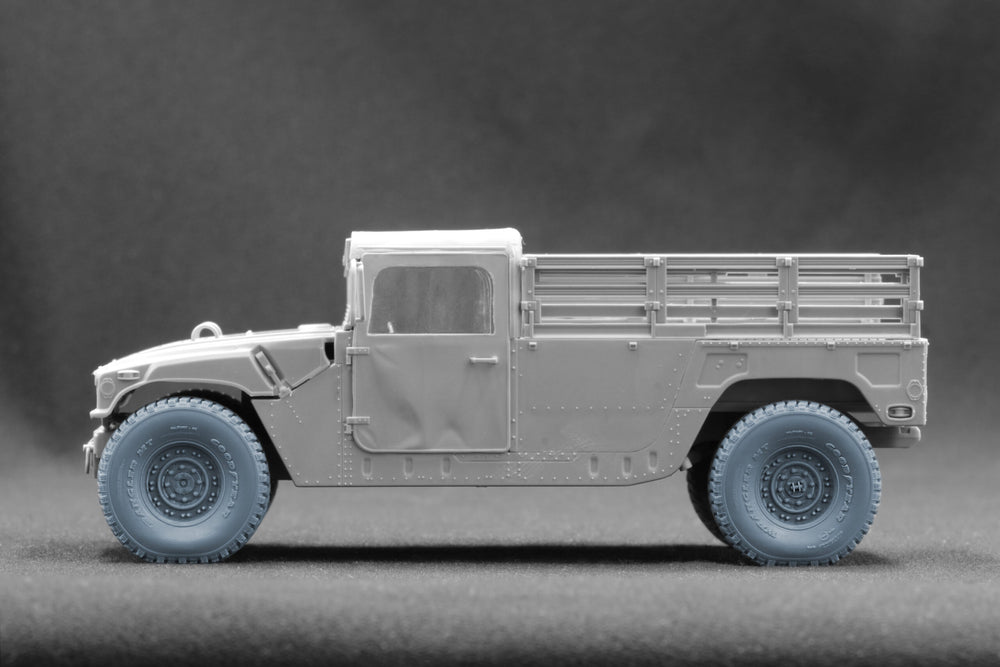ScaleX HMMWV MT 24-bolt Weighted Wheel Set For ICM Academy 1:35 Model Kits