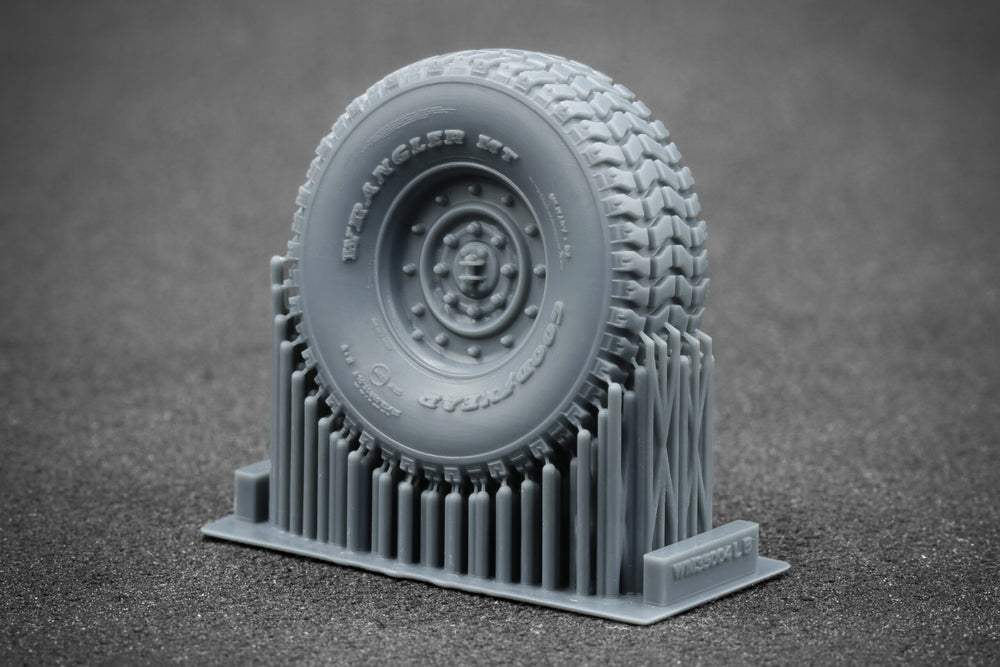 ScaleX HMMWV MT 12-bolt Ordinary Wheel Set For ICM Academy 1:35 Model Kits