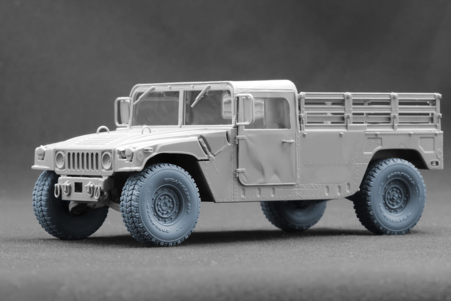 ScaleX HMMWV MT 12-bolt Ordinary Wheel Set For ICM Academy 1:35 Model Kits