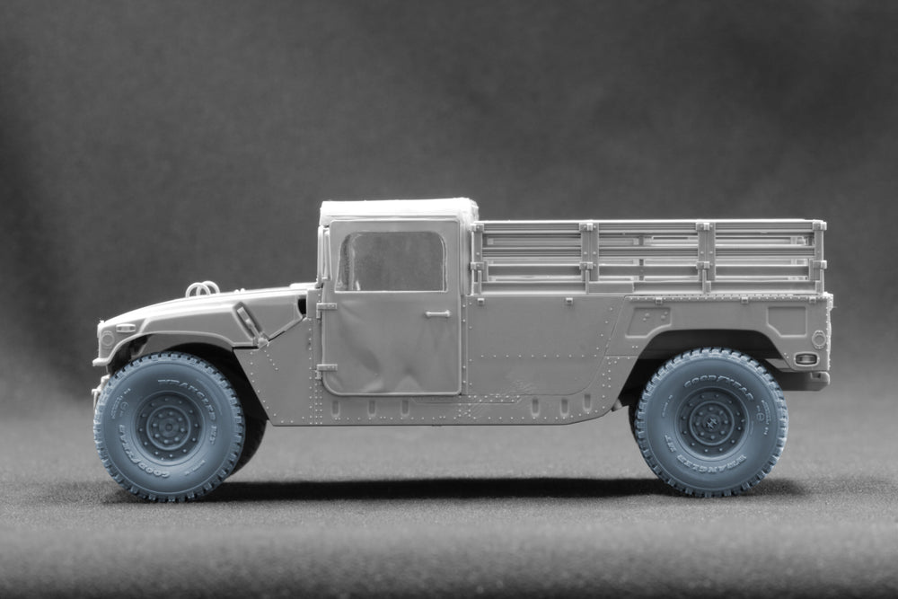 ScaleX HMMWV MT 12-bolt Ordinary Wheel Set For ICM Academy 1:35 Model Kits