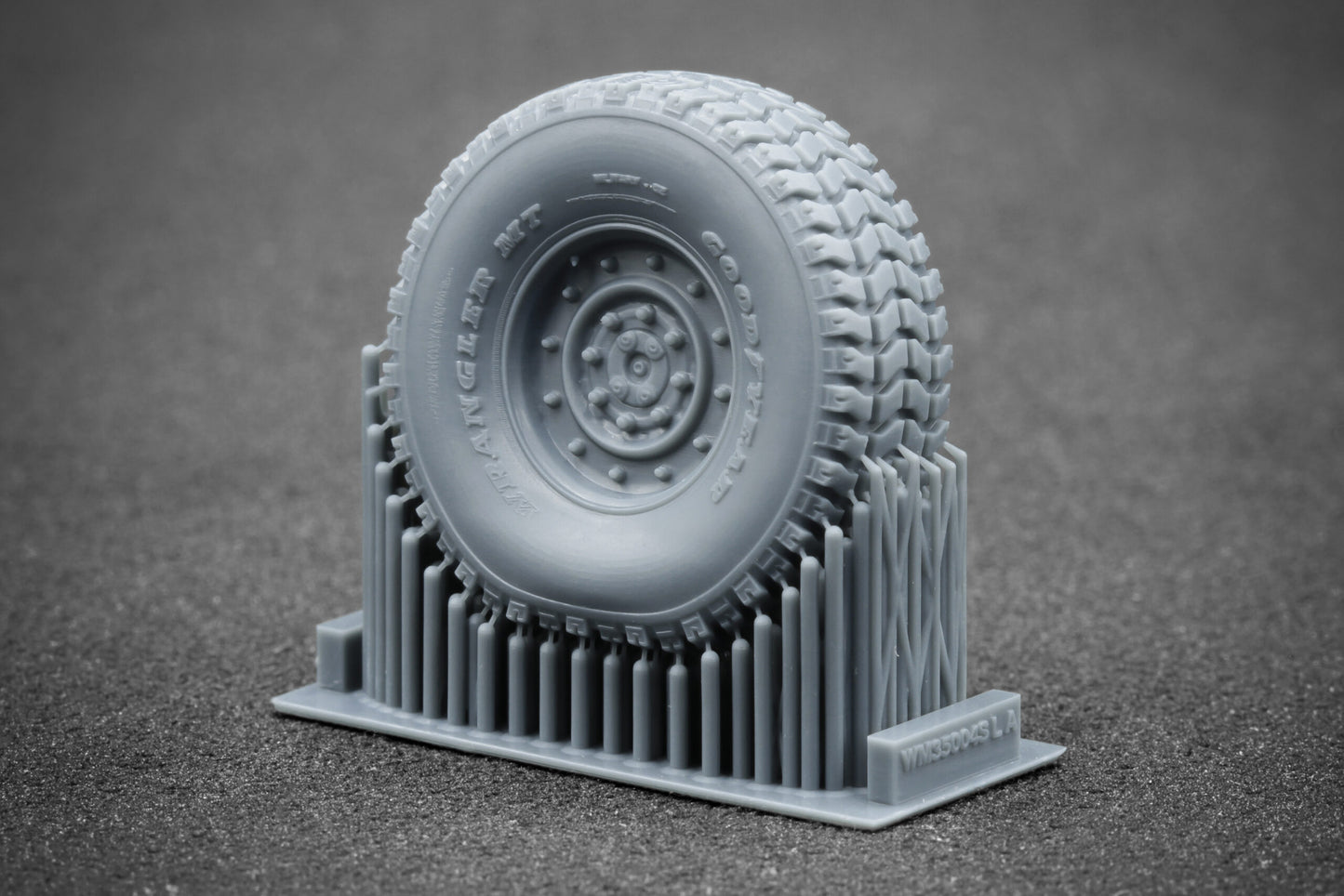 ScaleX HMMWV MT 12-bolt Weighted Wheel Set For ICM Academy 1:35 Model Kits