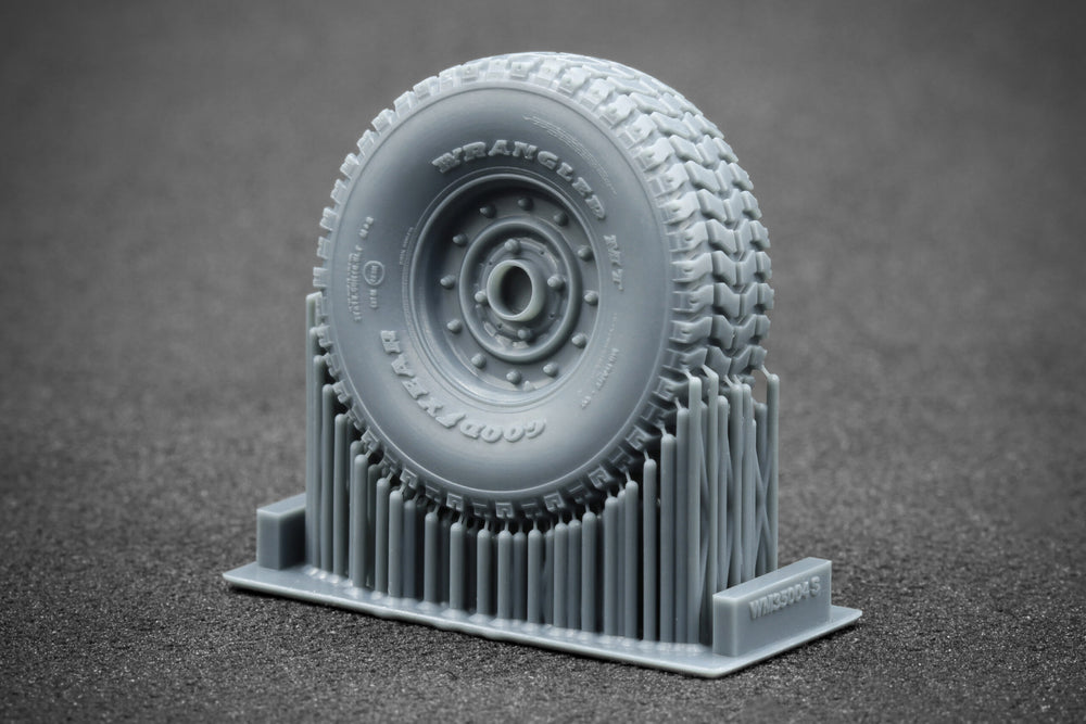 ScaleX HMMWV MT 12-bolt Weighted Wheel Set For ICM Academy 1:35 Model Kits