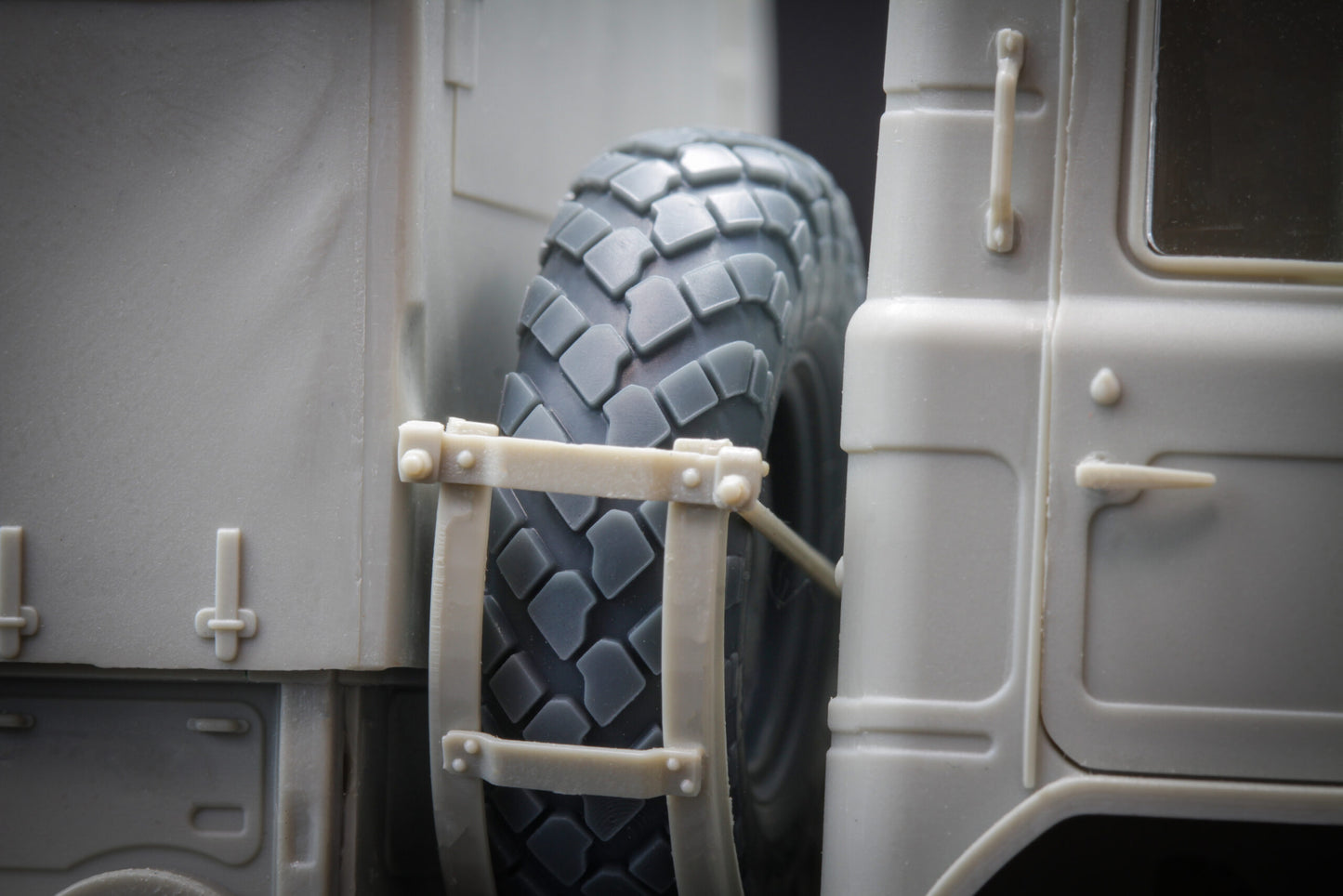 ScaleX GAZ-66 Weighted Wheel Set 1:35 Accessory For Trumpeter 1:35 Model Kits