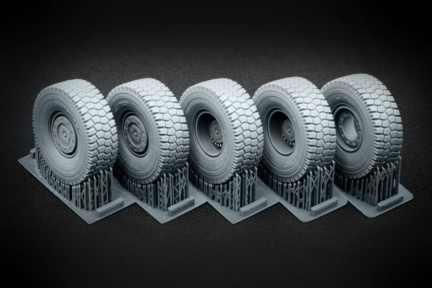 ScaleX KOZAK 2 Ordinary Wheel Set For ICM 1:35 Model Kits