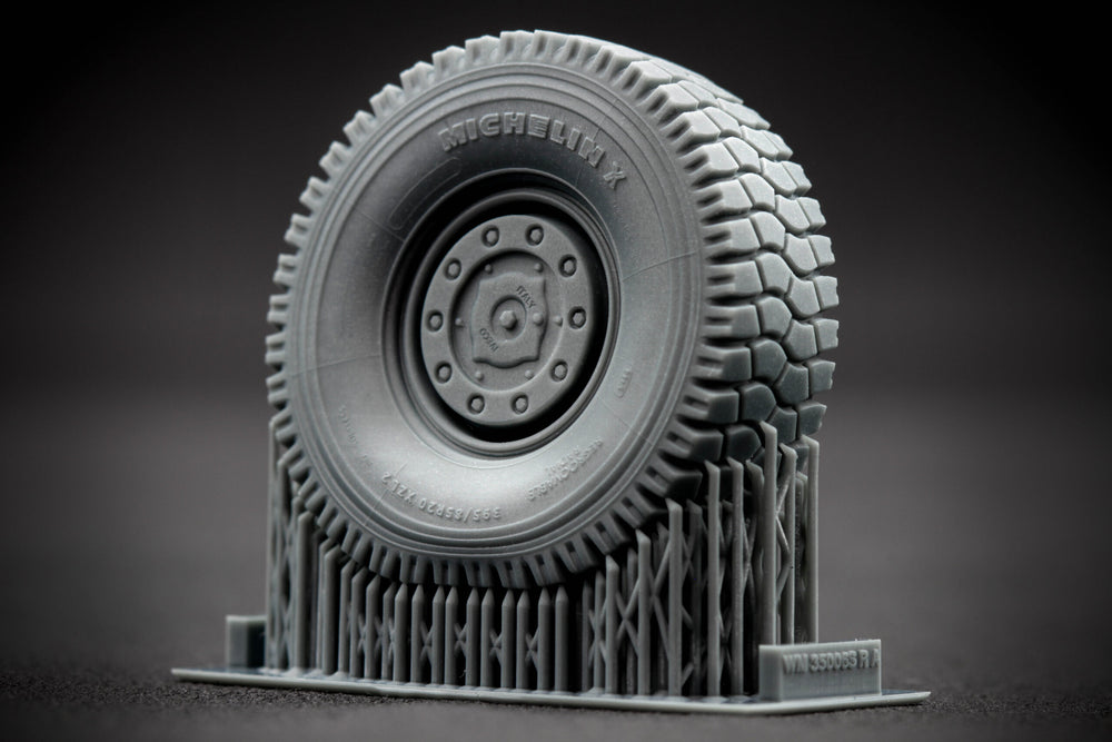 ScaleX KOZAK 2 Weighted Wheel Set For ICM 1:35 Model Kits