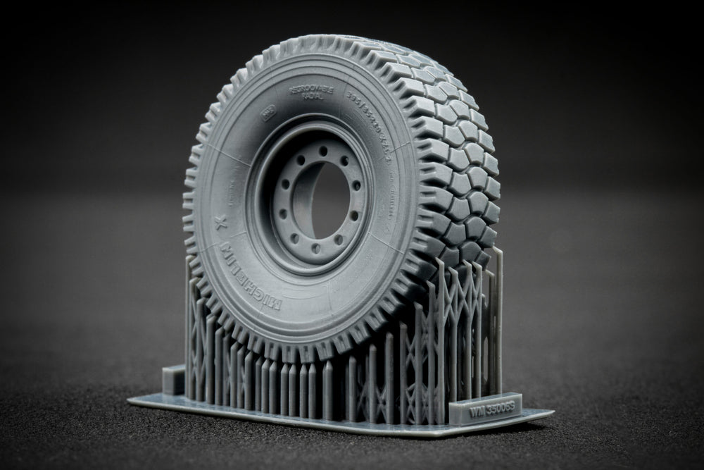 ScaleX KOZAK 2 Weighted Wheel Set For ICM 1:35 Model Kits