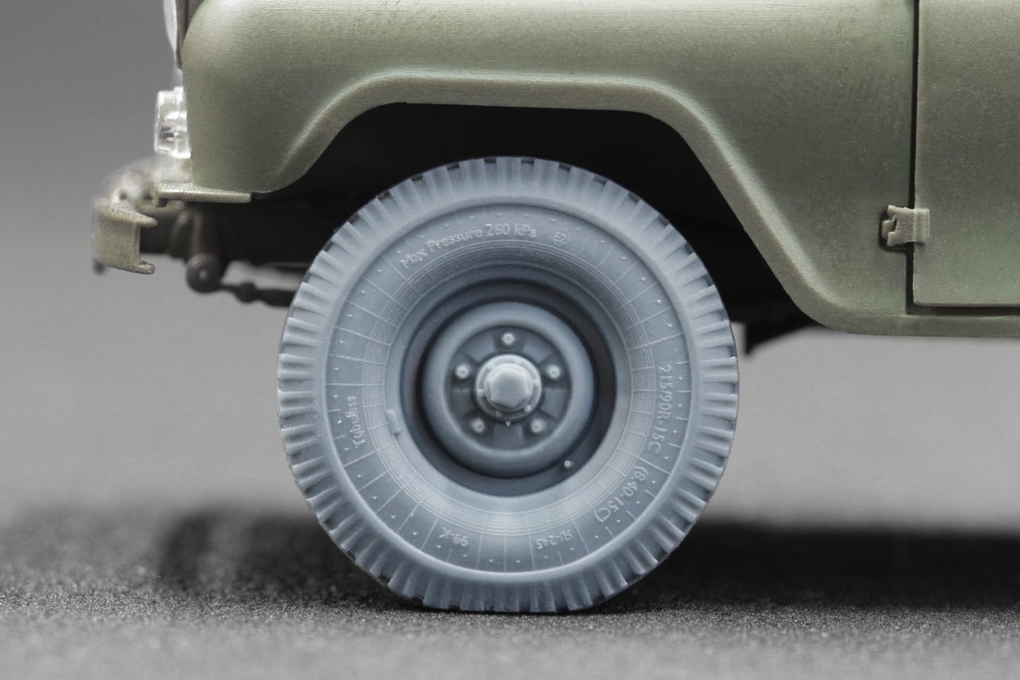 ScaleX UAZ 469 Weighted Wheel Set For Trumpeter 1:35 Model Kits