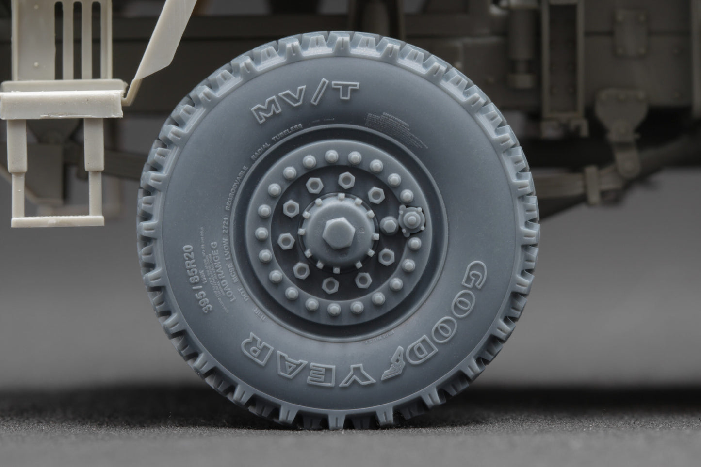 ScaleX HIMARS V1 Ordinary Wheel Set For Trumpeter 1:35 Model Kits