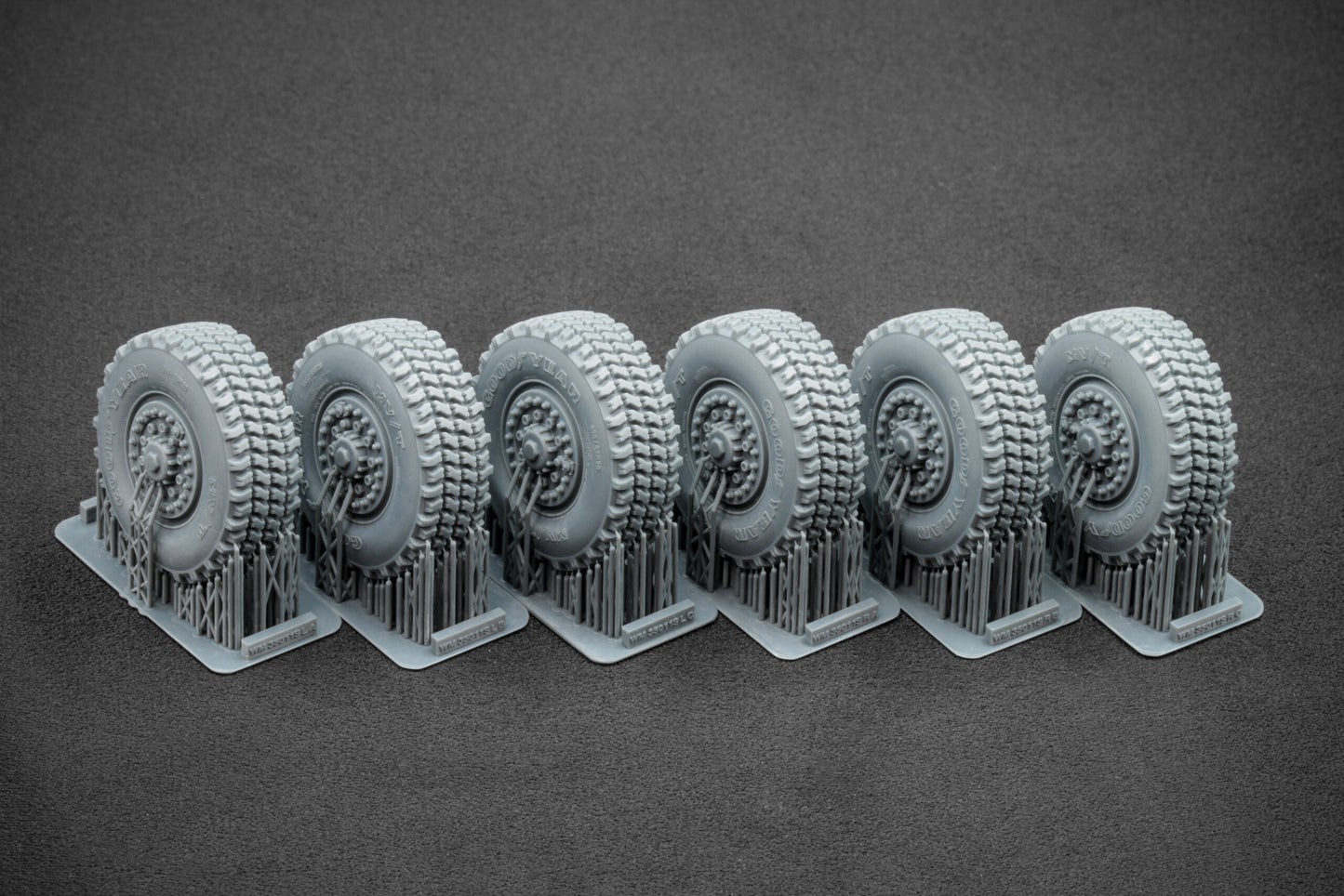 ScaleX HIMARS V1 Weighted Wheel Set For Trumpeter 1:35 Model Kits