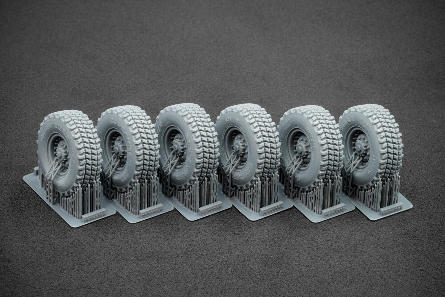 ScaleX HIMARS V2 Weighted Wheel Set For Trumpeter 1:35 Model Kits