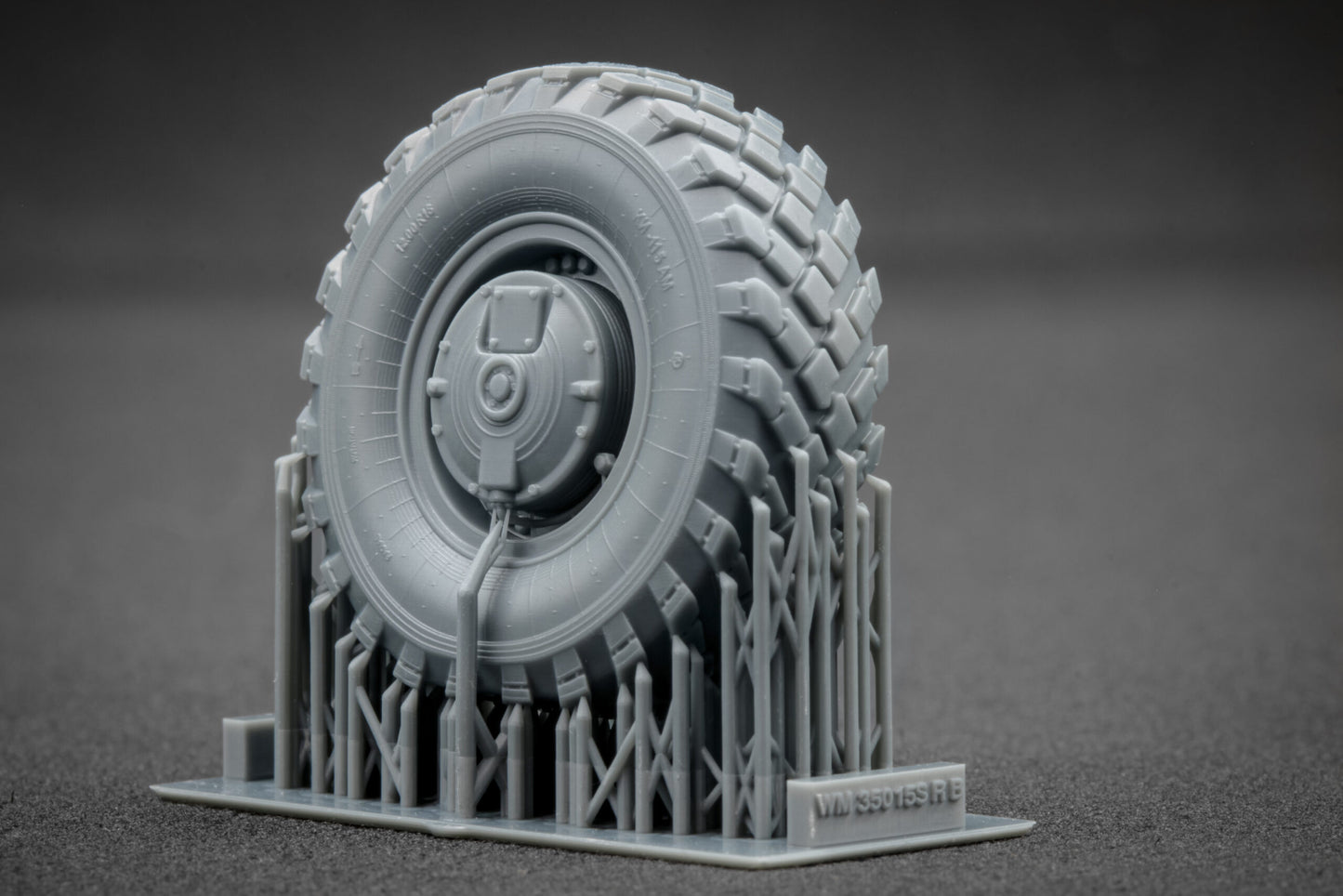 ScaleX GAZ Tiger V1 Weighted Wheel Set For Meng 1:35 Model Kits
