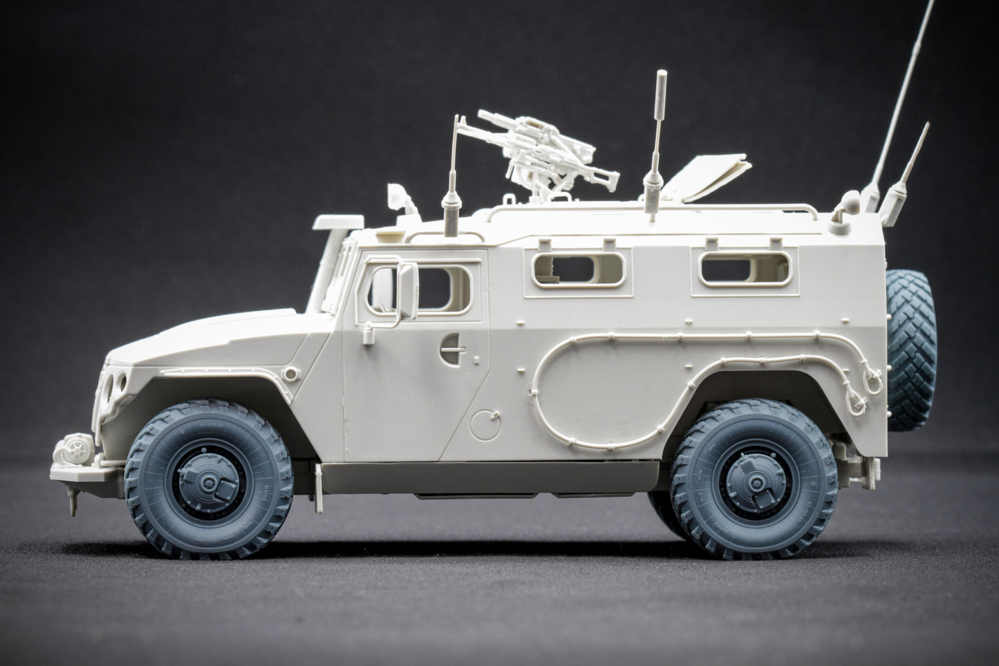 ScaleX GAZ Tiger V1 Weighted Wheel Set For Meng 1:35 Model Kits