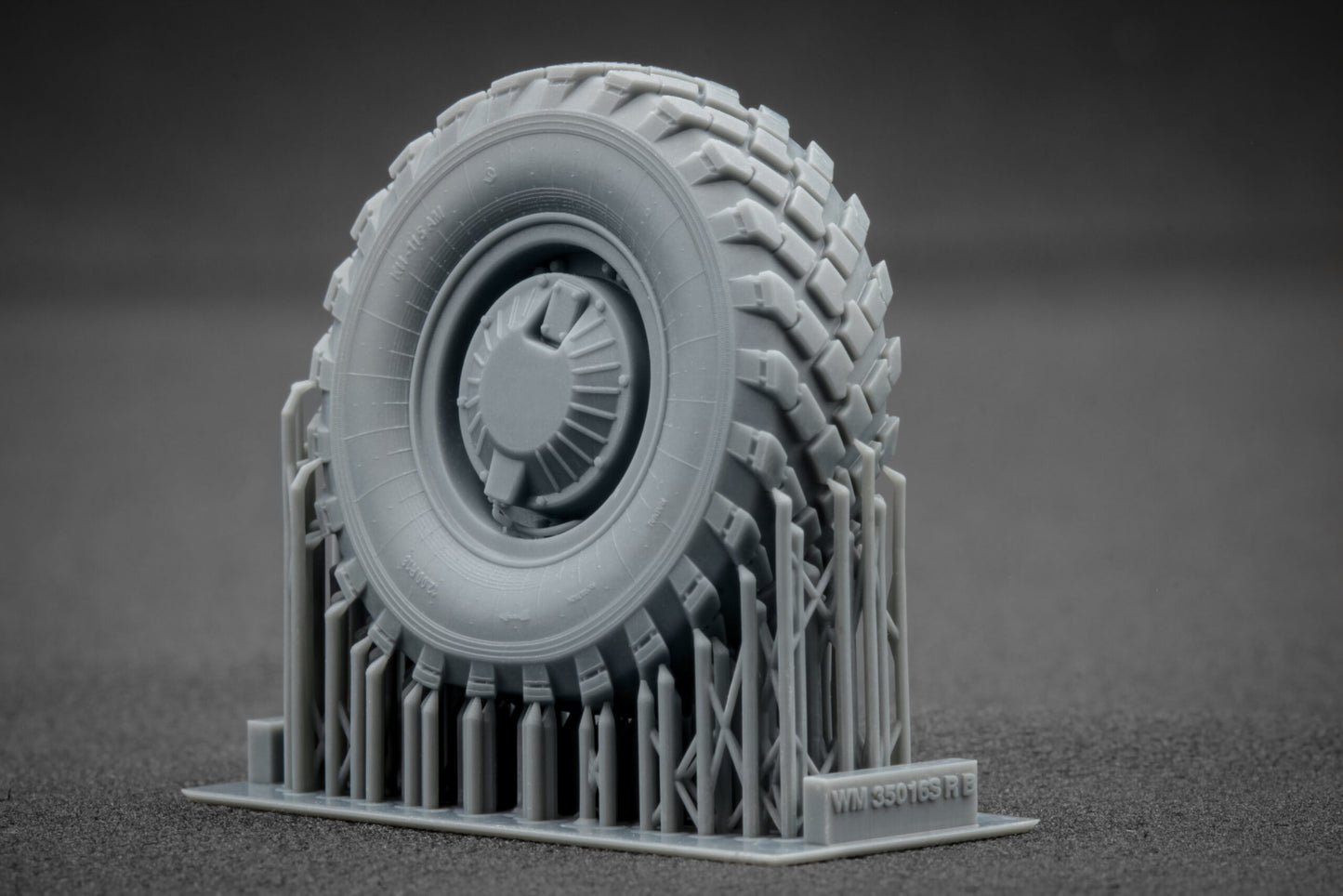 ScaleX GAZ Tiger V2(with shield) Weighted Wheel Set For Meng 1:35 Model Kits