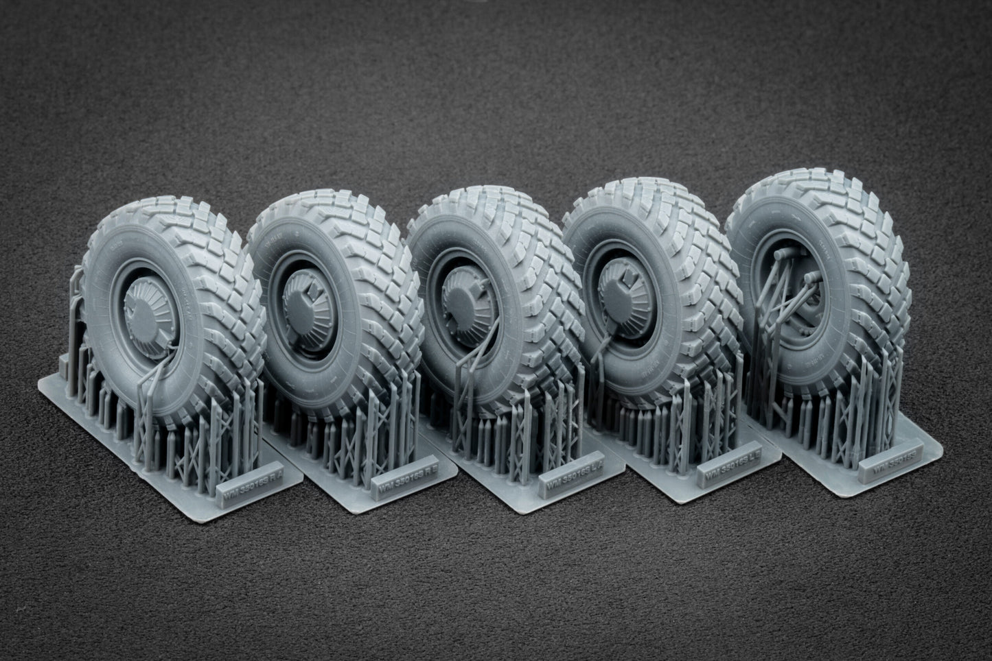 ScaleX GAZ Tiger V2(with shield) Weighted Wheel Set For Meng 1:35 Model Kits