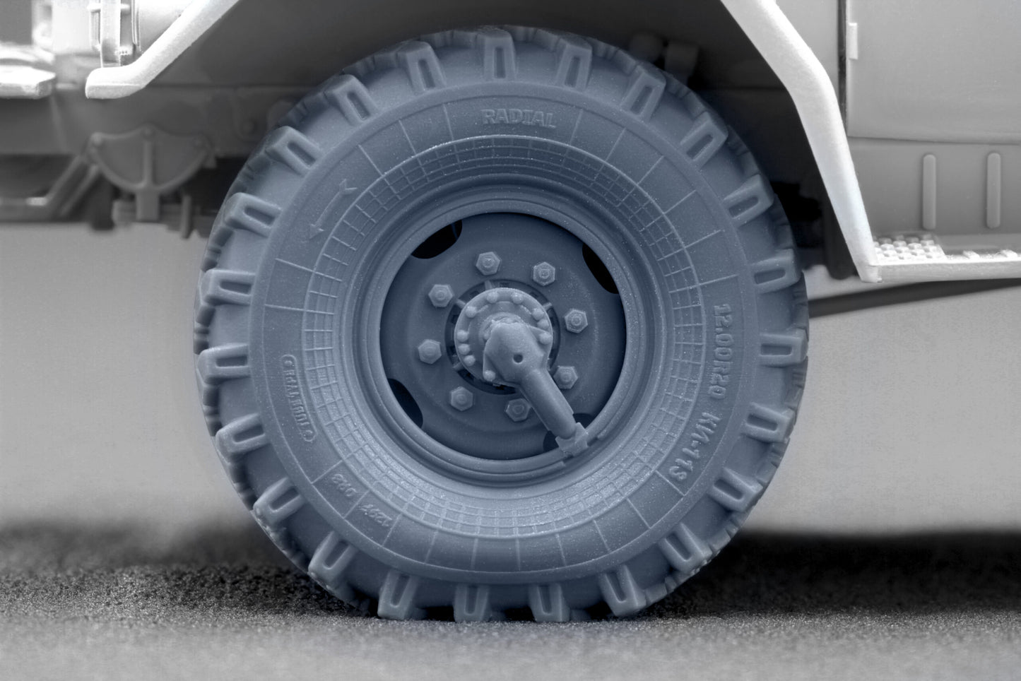 ScaleX ZIL 131 Weighted Wheel Set For ICM 1:35 Model Kits