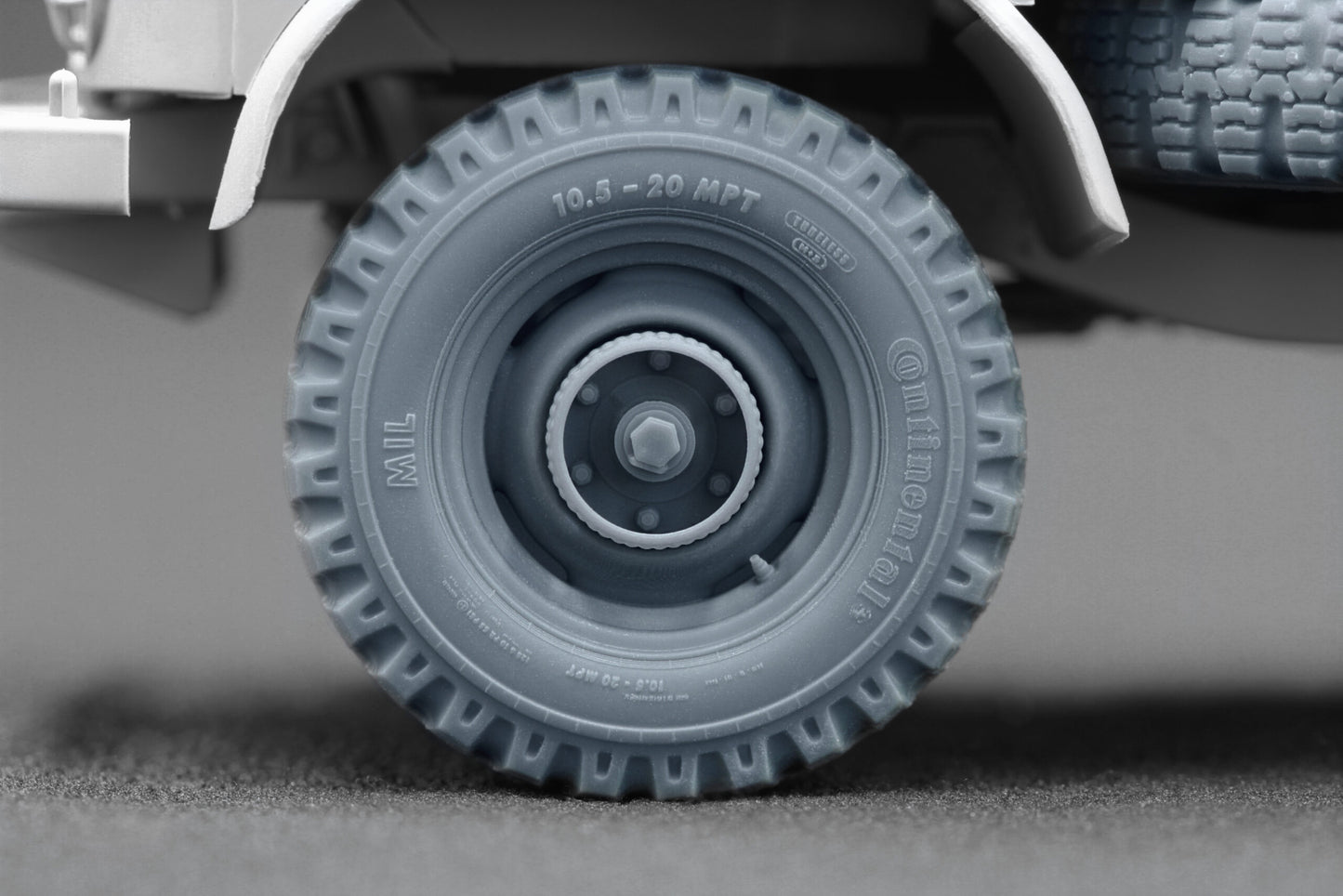 ScaleX Unimog 404 10.5-20 MPT Ordinary Wheel Set For ICM, AK Revell 1:35 Model Kits