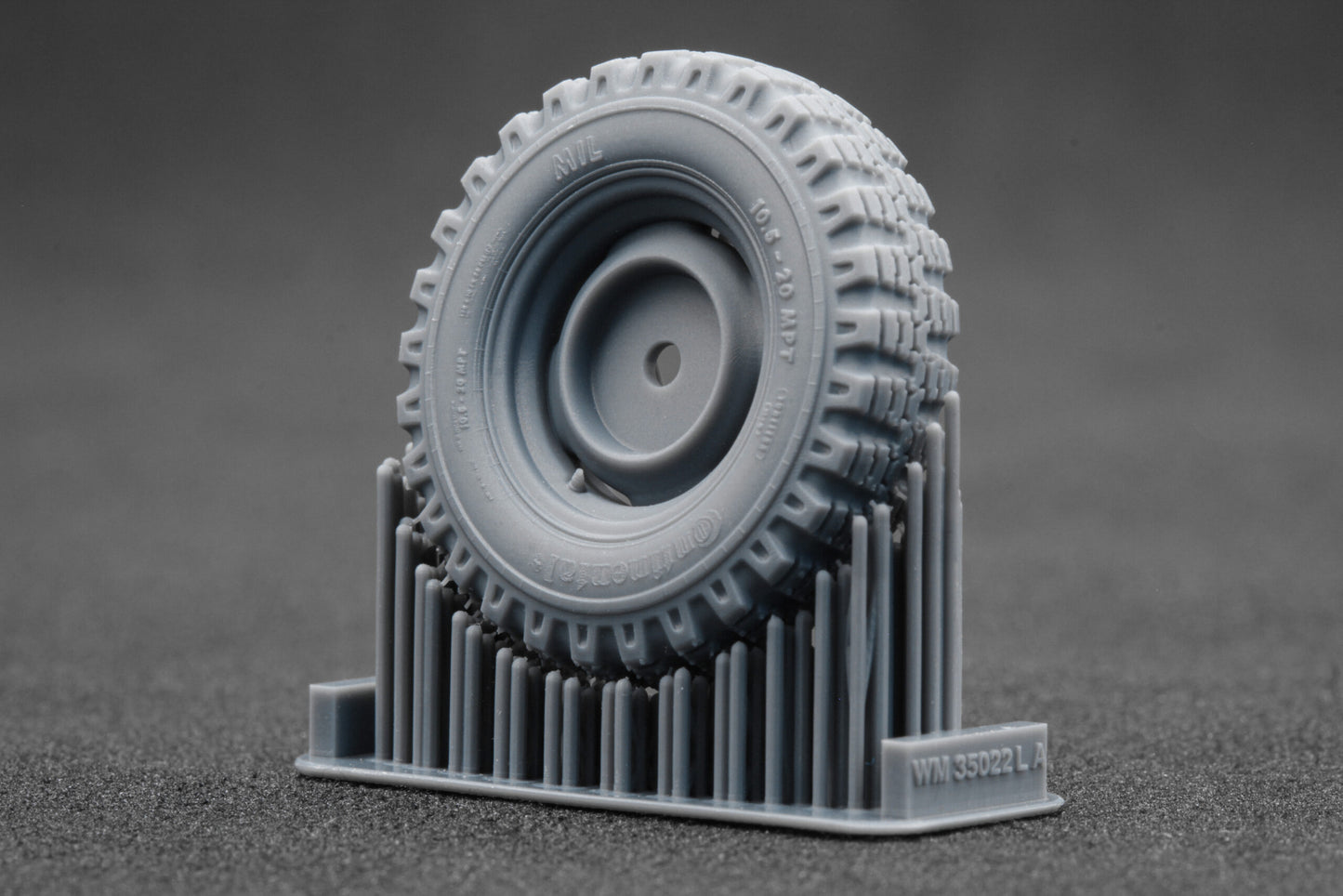 ScaleX Unimog 404 10.5-20 MPT Ordinary Wheel Set For ICM, AK Revell 1:35 Model Kits