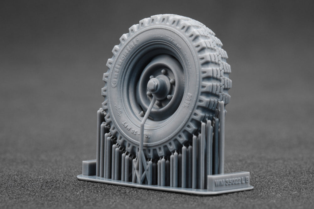 ScaleX Unimog 404 10.5-20 MPT Ordinary Wheel Set For ICM, AK Revell 1:35 Model Kits