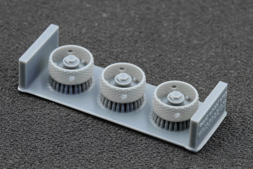 ScaleX Unimog 404 10.5-20 MPT Weighted Wheel Set For ICM, AK Revell 1:35 Model Kits