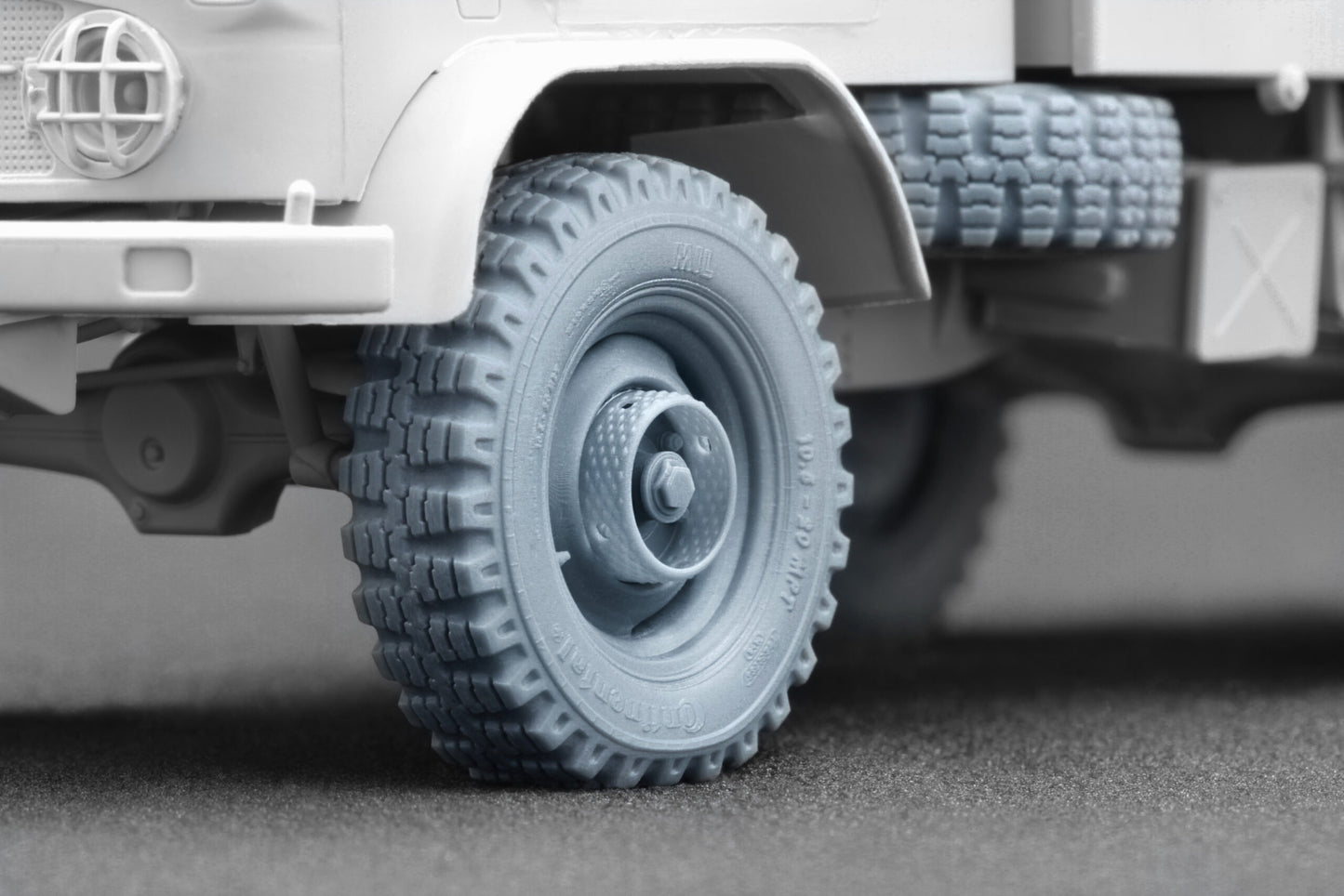 ScaleX Unimog 404 10.5-20 MPT Weighted Wheel Set For ICM, AK Revell 1:35 Model Kits