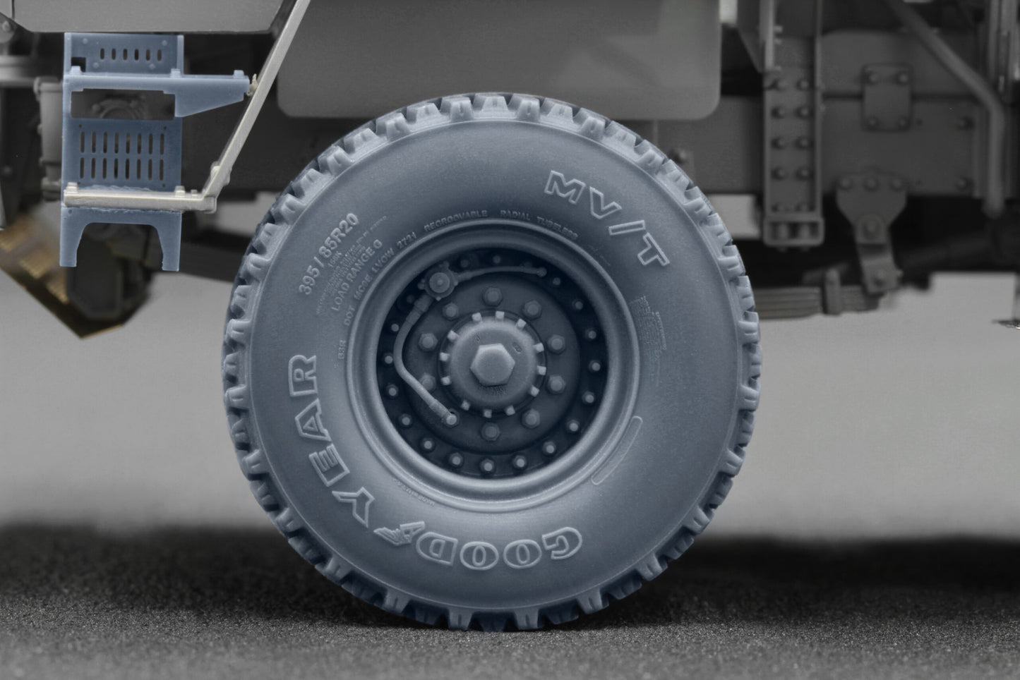 ScaleX HIMARS CTIS Ordinary Wheel Set For Foreart 1:35 Model Kits