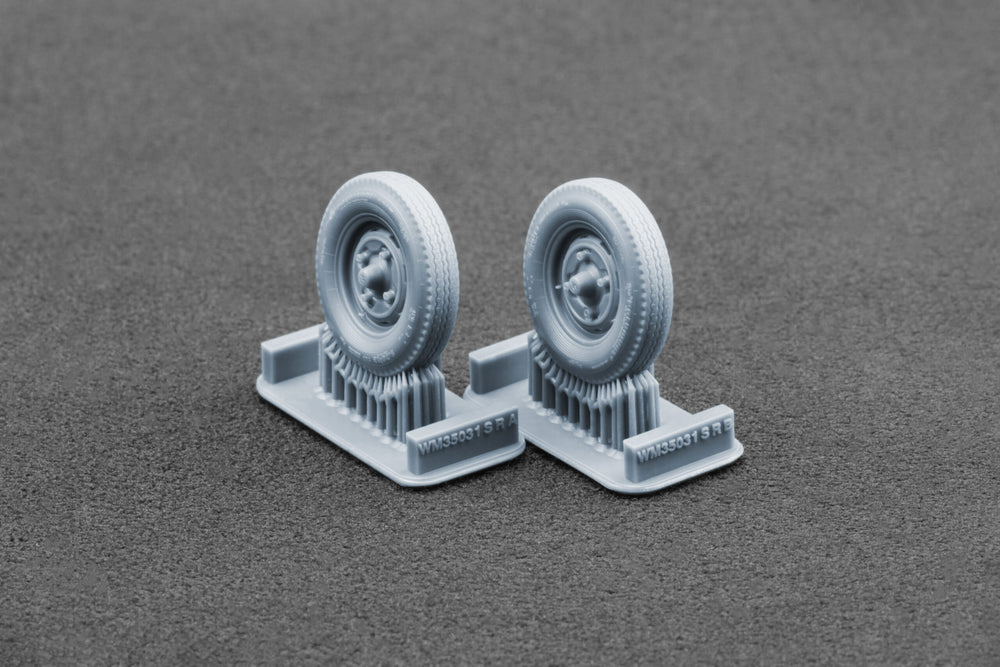 ScaleX Trabi 601 S Weighted Wheel Set For AK 1:35 Model Kits