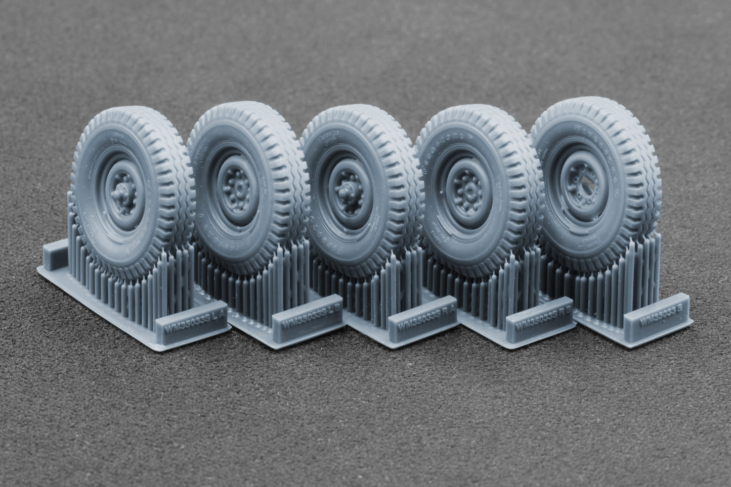 ScaleX FJ43 Pickup Weighted Wheel Set For AK 1:35 Model Kits