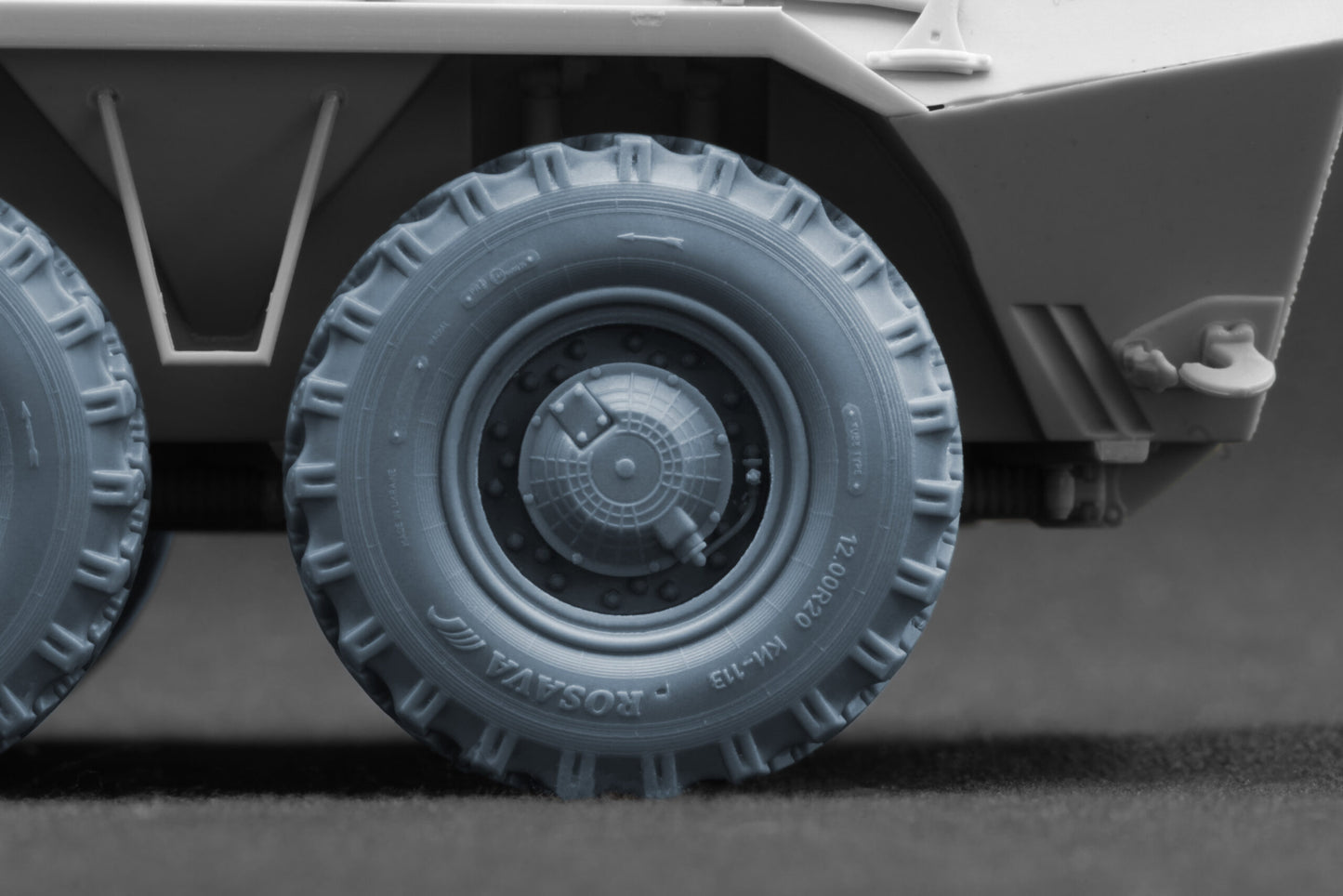 ScaleX BTR-80 APC "KI-113" Ordinary Wheel Set For Trumpeter 1:35 Model Kits