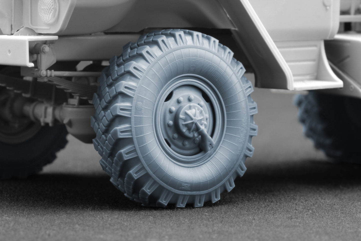 ScaleX URAL-4320 "_I-25" Weighted Wheel Set For Trumpeter 1:35 Model Kits
