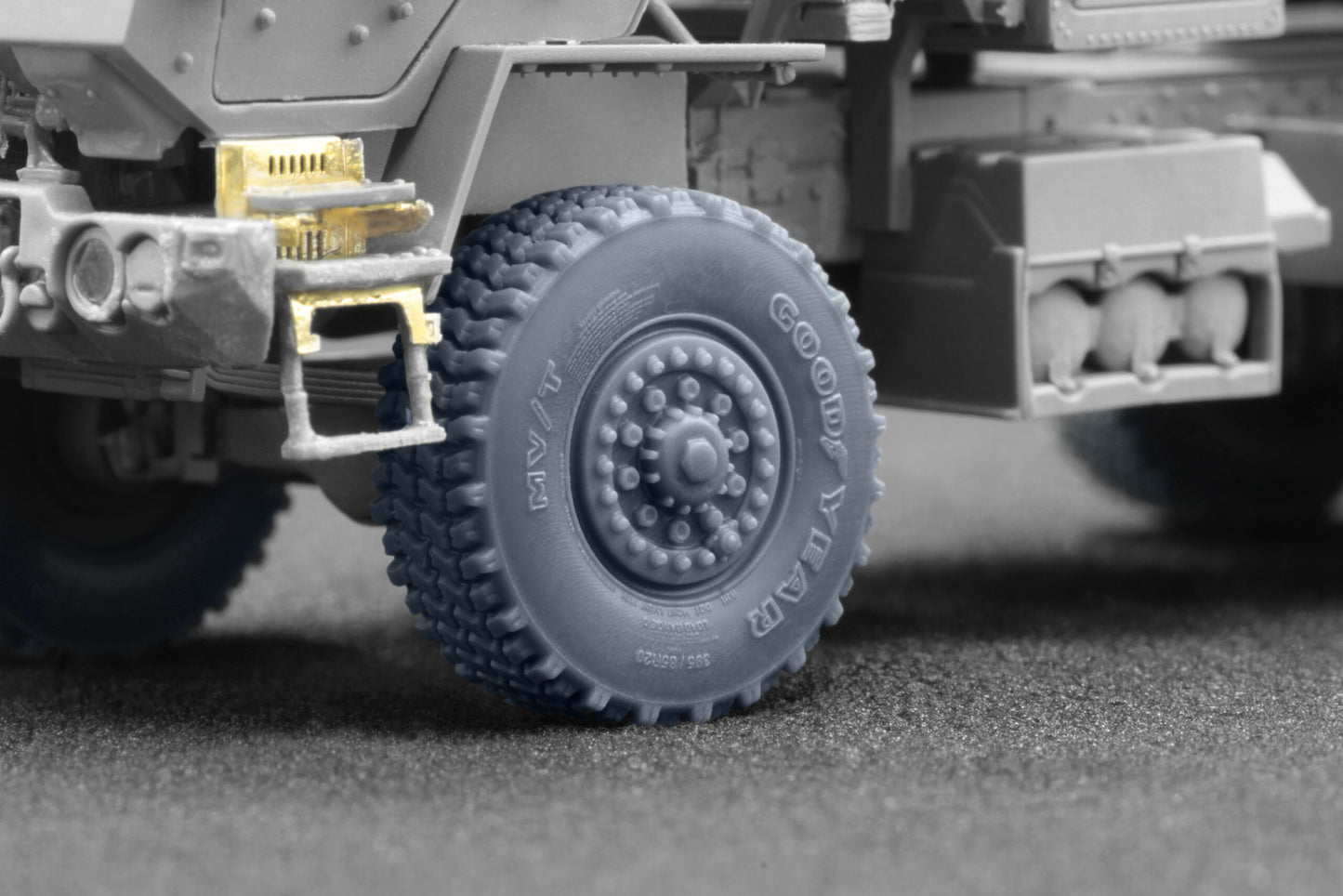 ScaleX HIMARS Ordinary Wheel Set For Meng Foreart 1:72 Model Kits