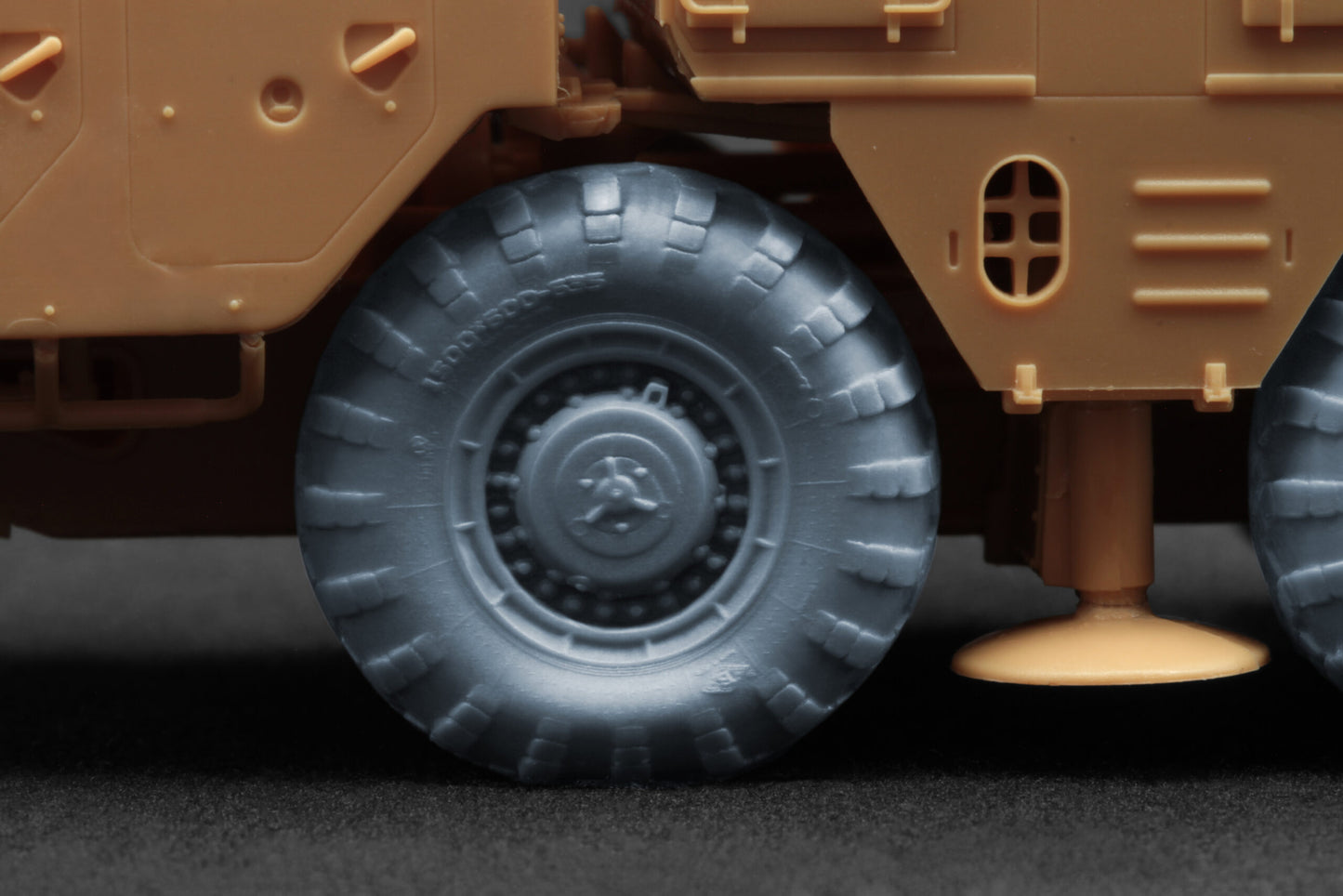 ScaleX MAZ 543/MAZ-7310 V-203 Weighted Wheel Set For Hobby Boss Revell 1:72 Model Kits