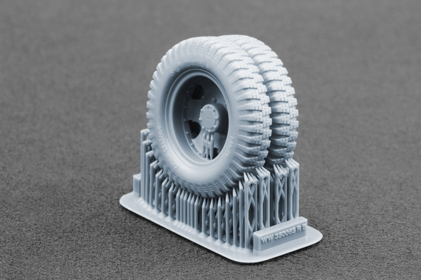 ScaleX Blitz Early Type Disc V1 Weighted Wheel Set For 1:35 Model Kits