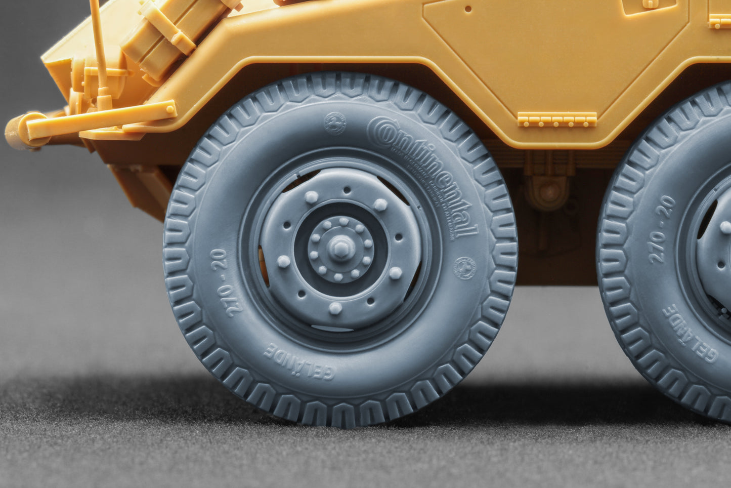 ScaleX Sd.Kfz. 234 Puma v1 Ordinary Wheel Set For 1:35 Model Kits