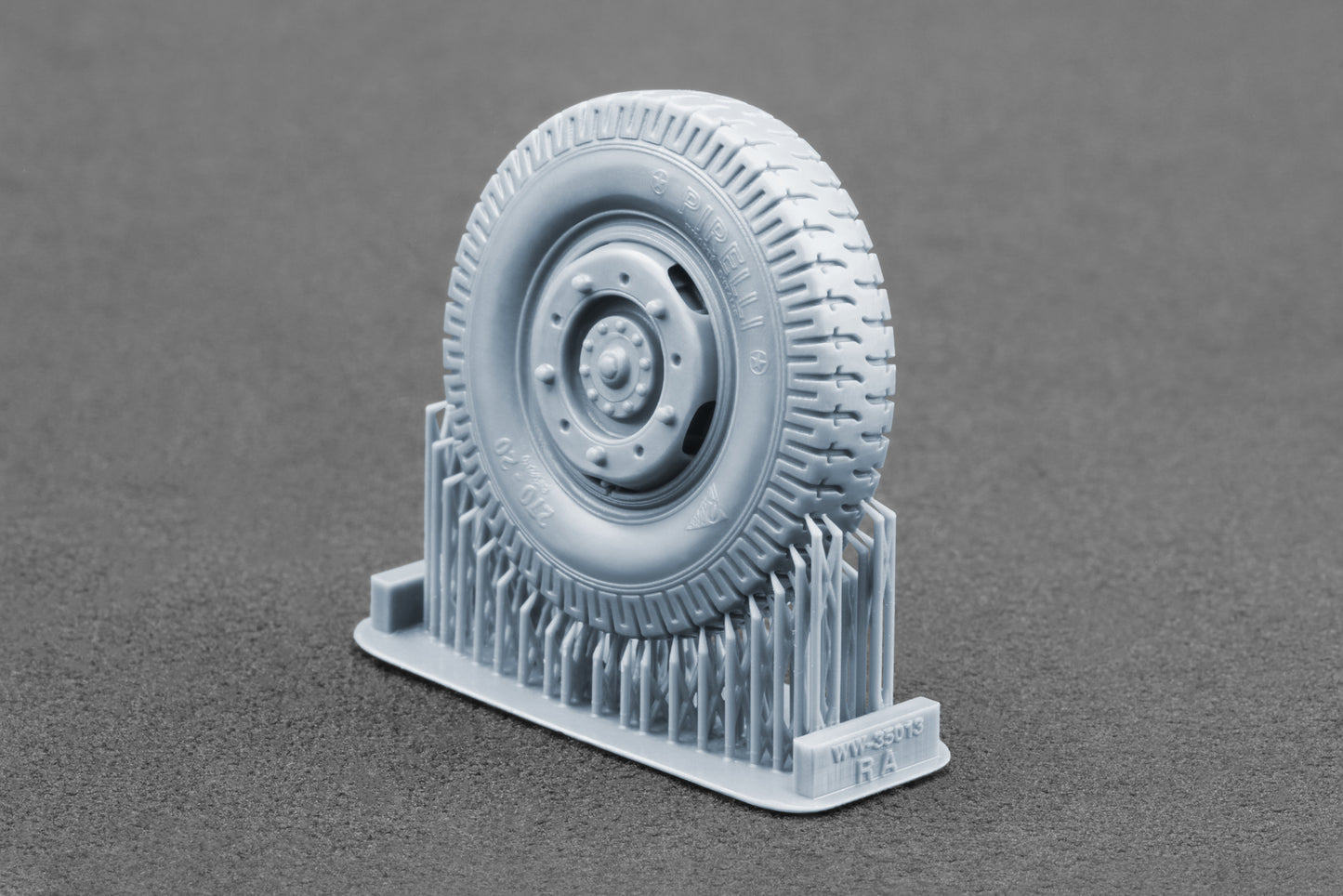 ScaleX Sd.Kfz. 234 Puma v4 Ordinary Wheel Set For 1:35 Model Kits