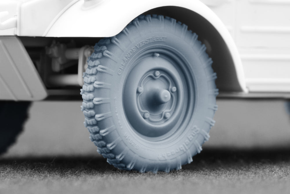 ScaleX Kubelwagen type 82 Englebert Weighted Wheel Set 1:35 Model Kits WW-35021W