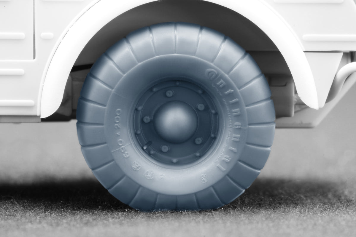 ScaleX Kubelwagen type 82 Balon 2 Weighted Wheel Set 1:35 Model Kits WW-35023W