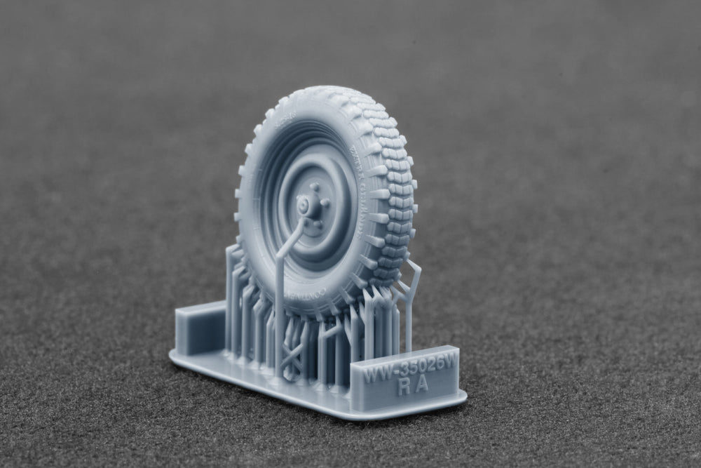 ScaleX Kfz.1 Type-170 VK Geländereifen Weighted WheelSet 1:35 ModelKit WW-35026W