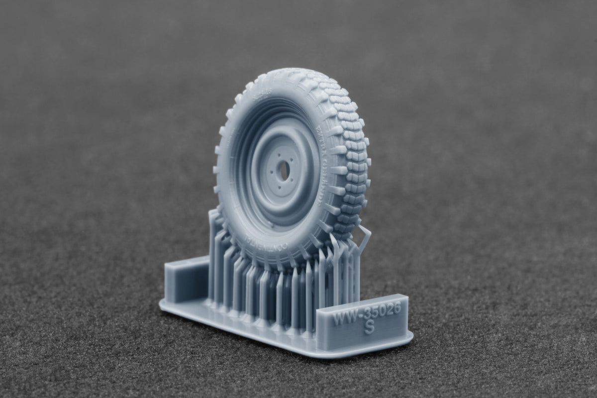 ScaleX Kfz.1 Type-170 VK Geländereifen Weighted WheelSet 1:35 ModelKit WW-35026W