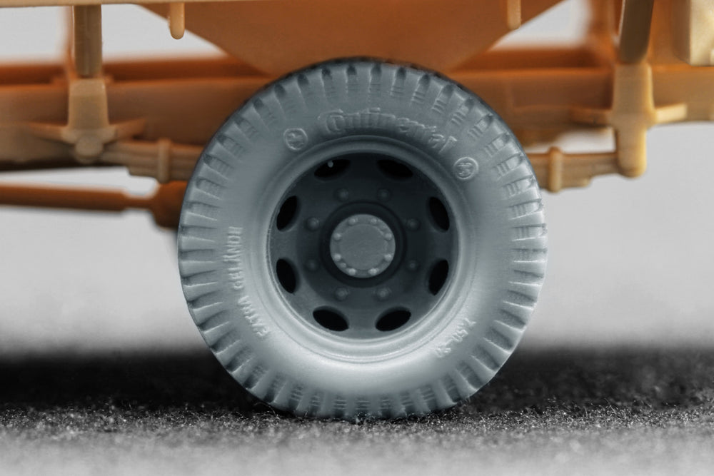 ScaleX Blitz Late v1 Ordinary Wheel Set for Academy, Italeri 1:72 Model Kits