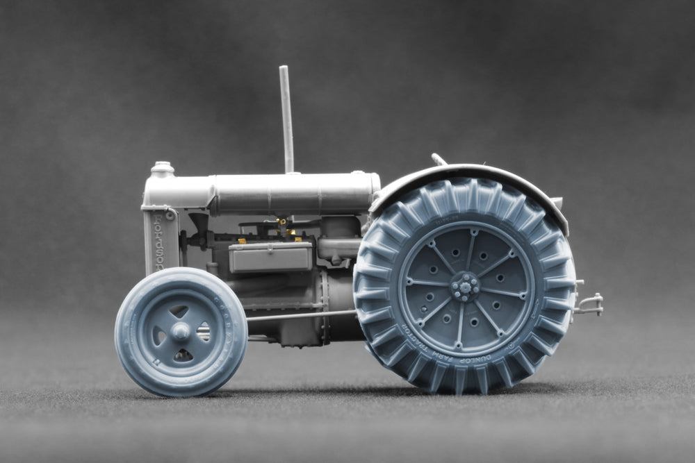 ScaleX Fordson N Tractor v1 Ordinary Wheel Set For Miniart 1:35 Model Kits