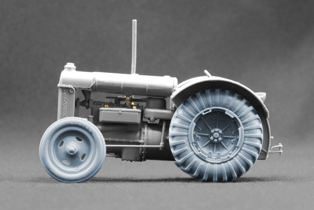 ScaleX Fordson N Tractor v2 Ordinary Wheel Set For Miniart 1:35 Model Kits