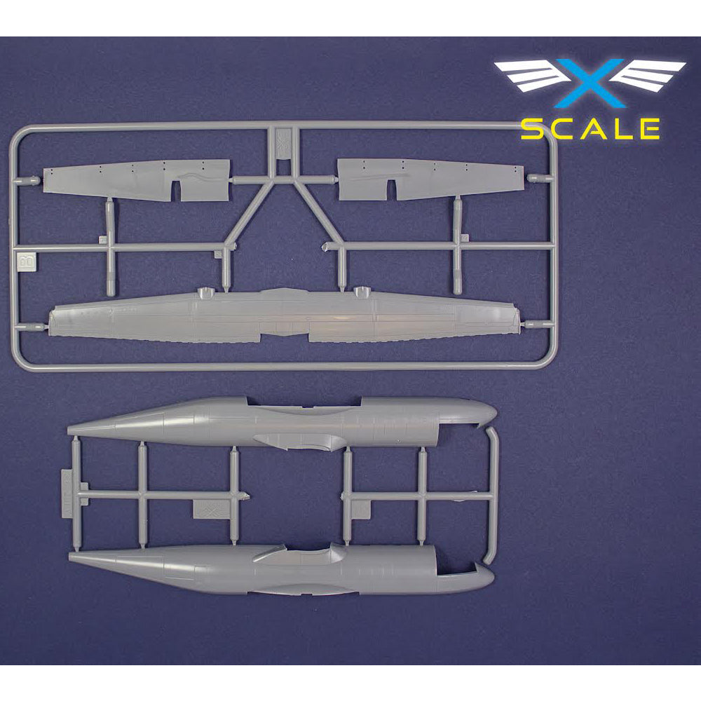 X-Scale 144009 Airliner ATR-42-300 American Eagle 1:144 Model Kit