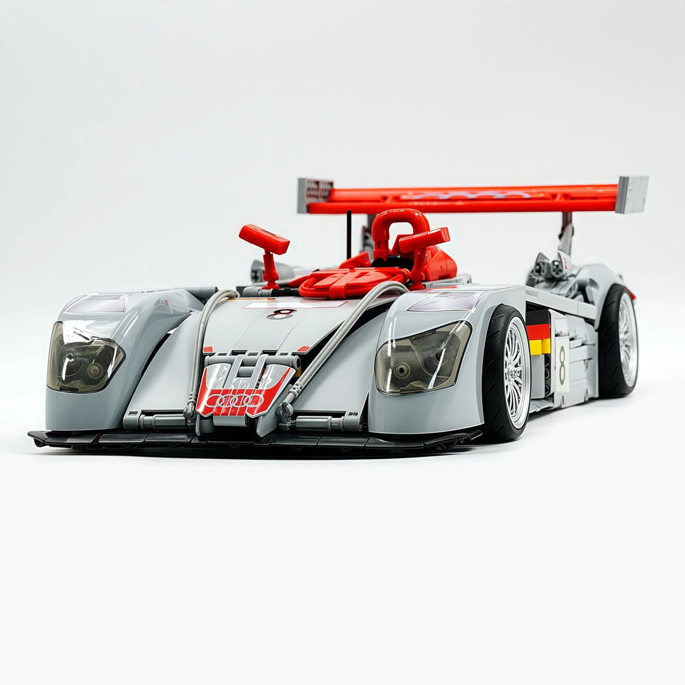 Bole Brick Audi R8 LMP NO.8 1:10 Brick Model 2426pcs